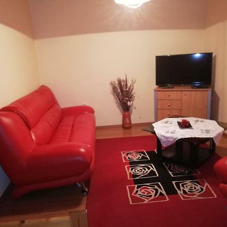 Gitta Nyaralohaz Villa Gyomaendrőd Exterior foto
